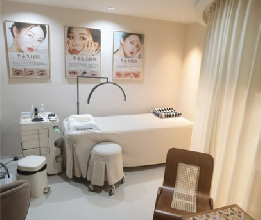 富宁美容店装修小技巧