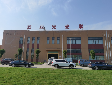 富宁楼顶大型发光字制作如何安装？