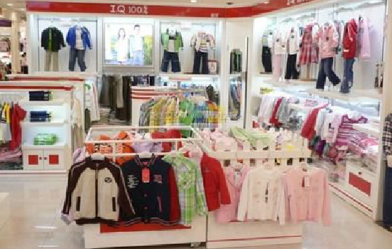 富宁店面装修风格确定。